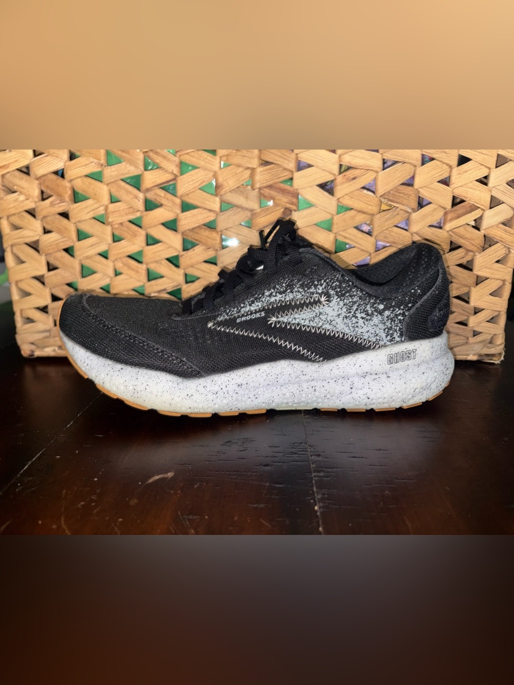 Brooks Ghost 16 Women’s Size 9 Black White Gum Running Shoes